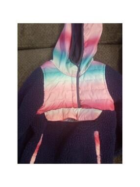 1 Madison Girls Hoodie Sweater Size 5 Fall Winter Clothes